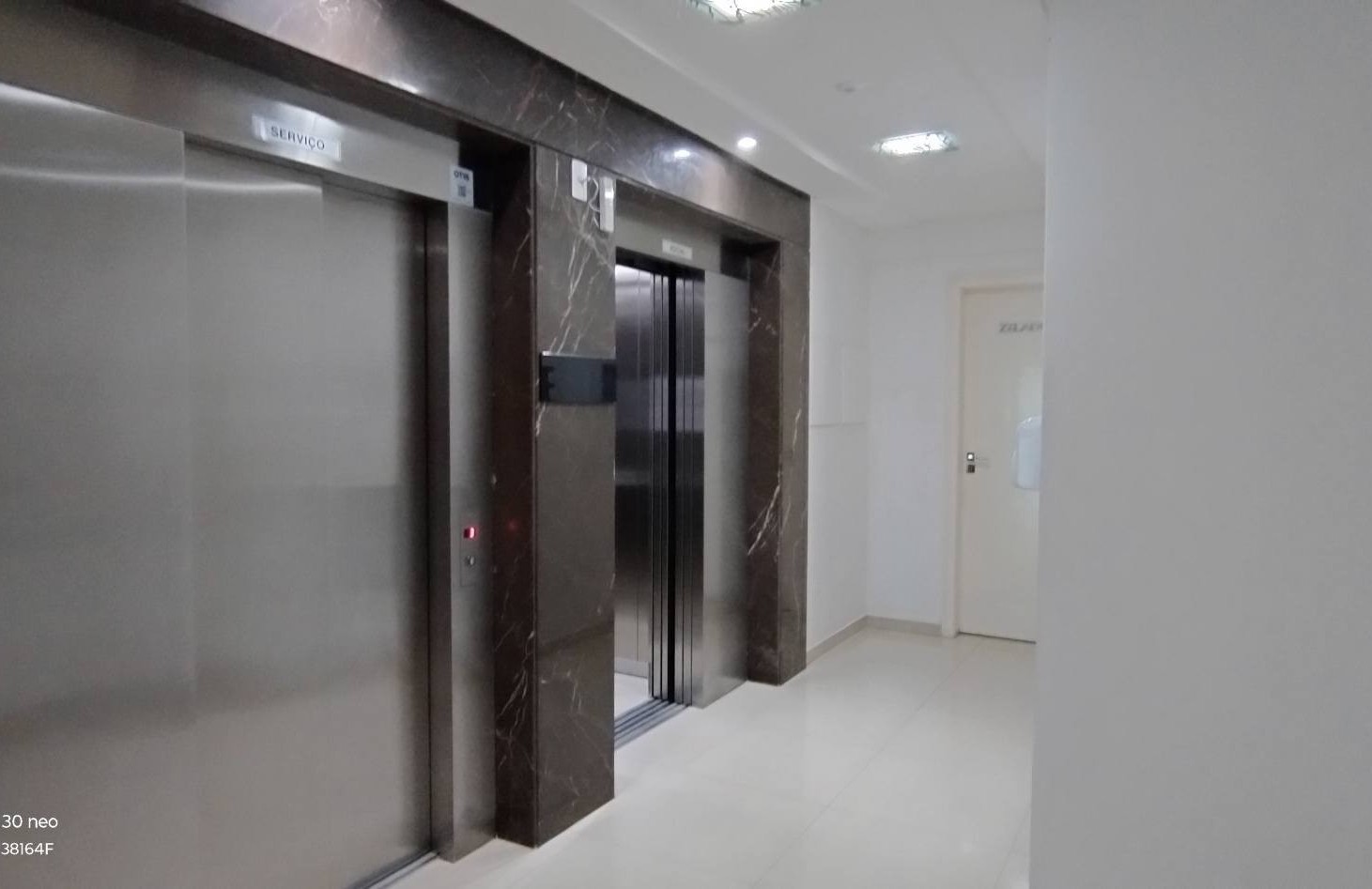 Imagem Apartamento com 2 Quartos à Venda, 75 m² em Centro - Palhoça