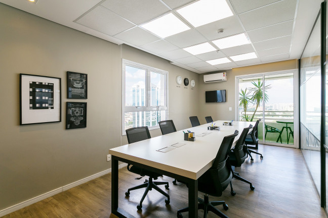 Sala Comercial à Venda ou Locação,  em Várzea da Barra Funda - São Paulo