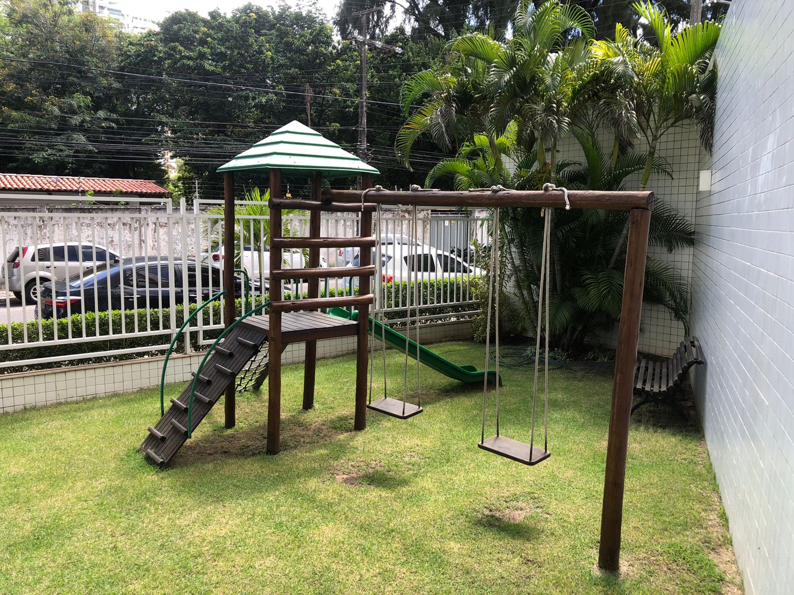 Imagem Apartamento com 3 Quartos à Venda, 133 m²em Meireles - Fortaleza