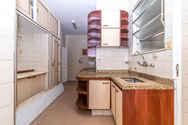 Imagem Apartamento com 4 Quartos à Venda, 216 m² em Copacabana - Rio de Janeiro