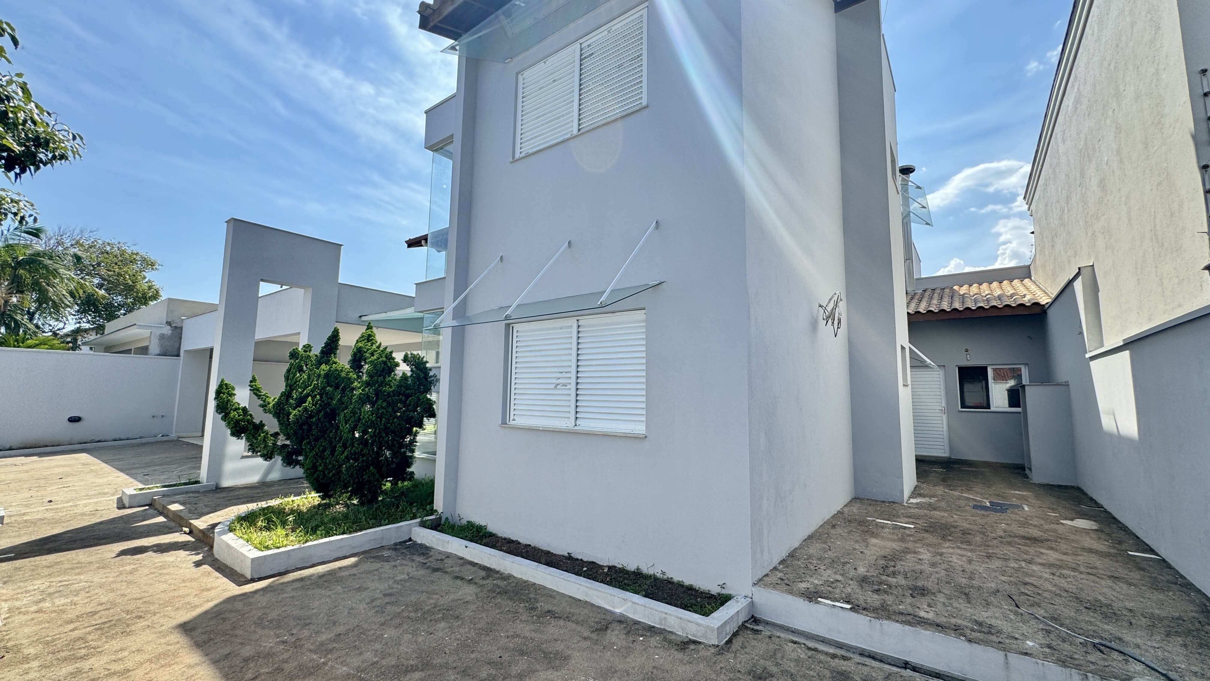 Imagem Sobrado com 8 Quartos à Venda, 152 m²em Cibratel - Itanhaém