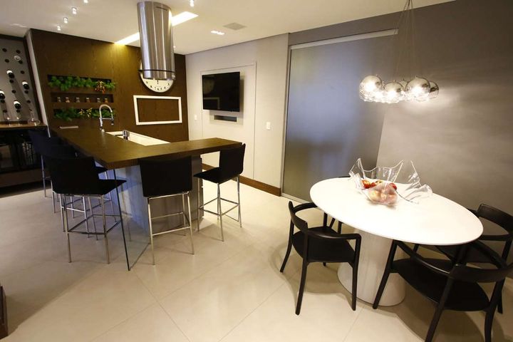 Apartamento com 4 Quartos à Venda, 314 m² em Centro - Gramado