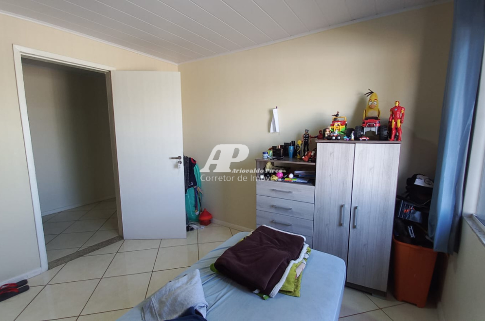 Imagem Casa com 5 Quartos à Venda, 214 m²em Contorno - Ponta Grossa