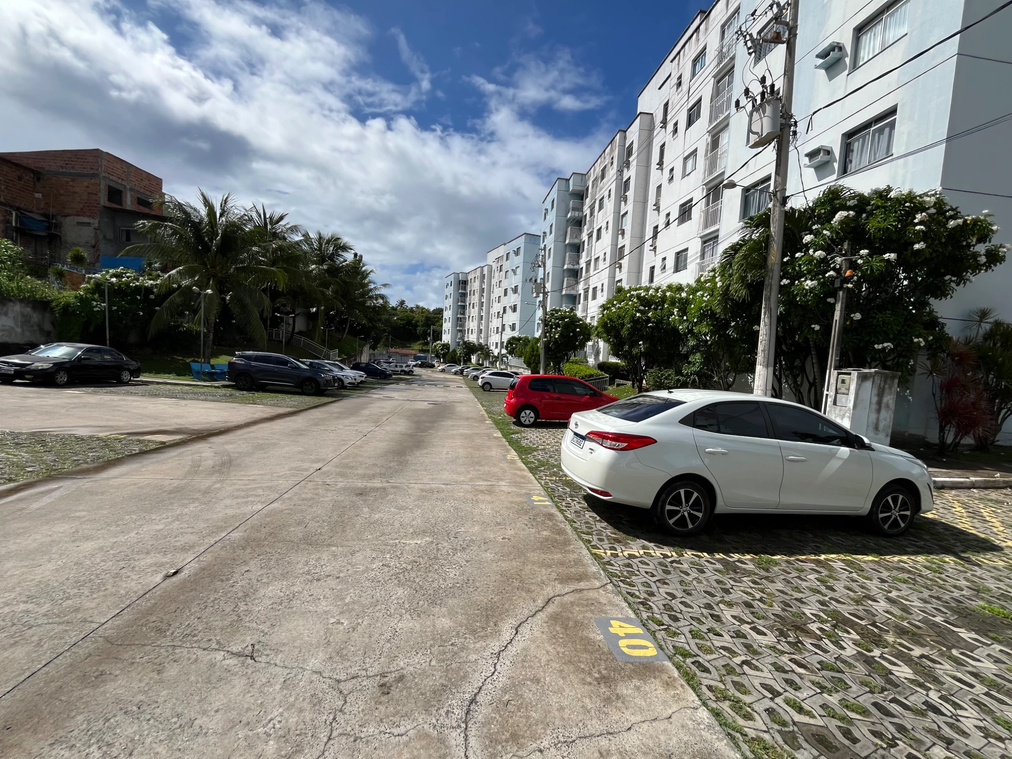 Imagem Apartamento com 3 Quartos à Venda, 60 m² em Centro - Lauro de Freitas