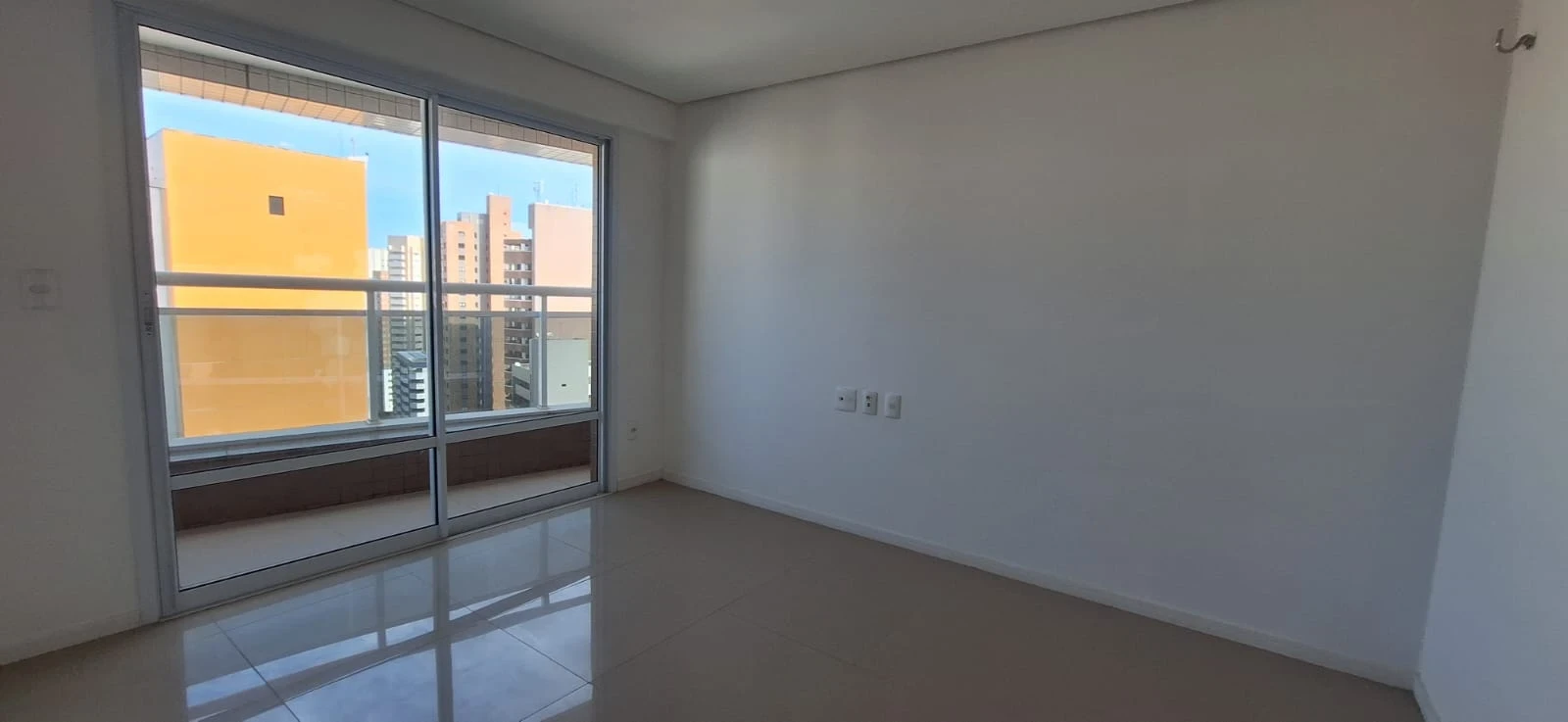 Foto do imóvel: Apartamento com 4 Quartos à Venda, 229 m² em Meireles - Fortaleza