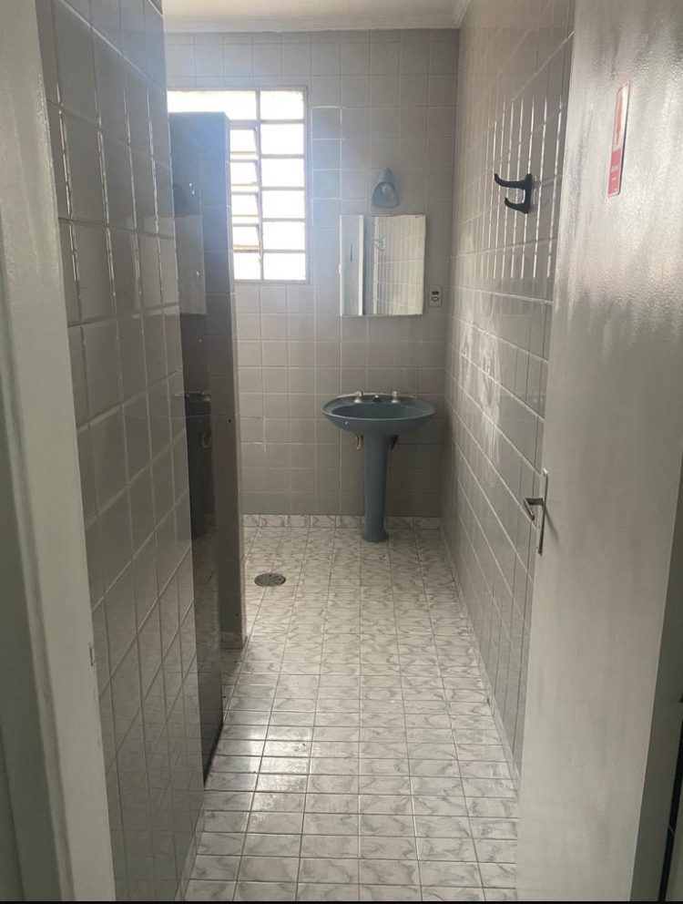 Imagem Casa com 5 Quartos à Venda, 250 m²em Nova Piraju - São Paulo