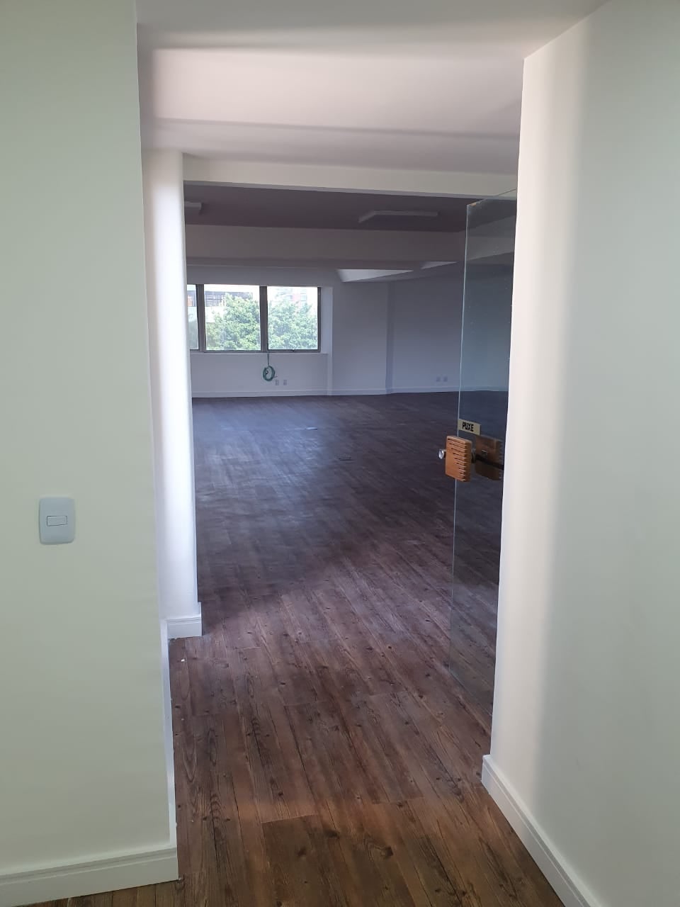 Imagem Sala Comercial à Venda ou Locação, 204 m² em Cidade Monções - São Paulo