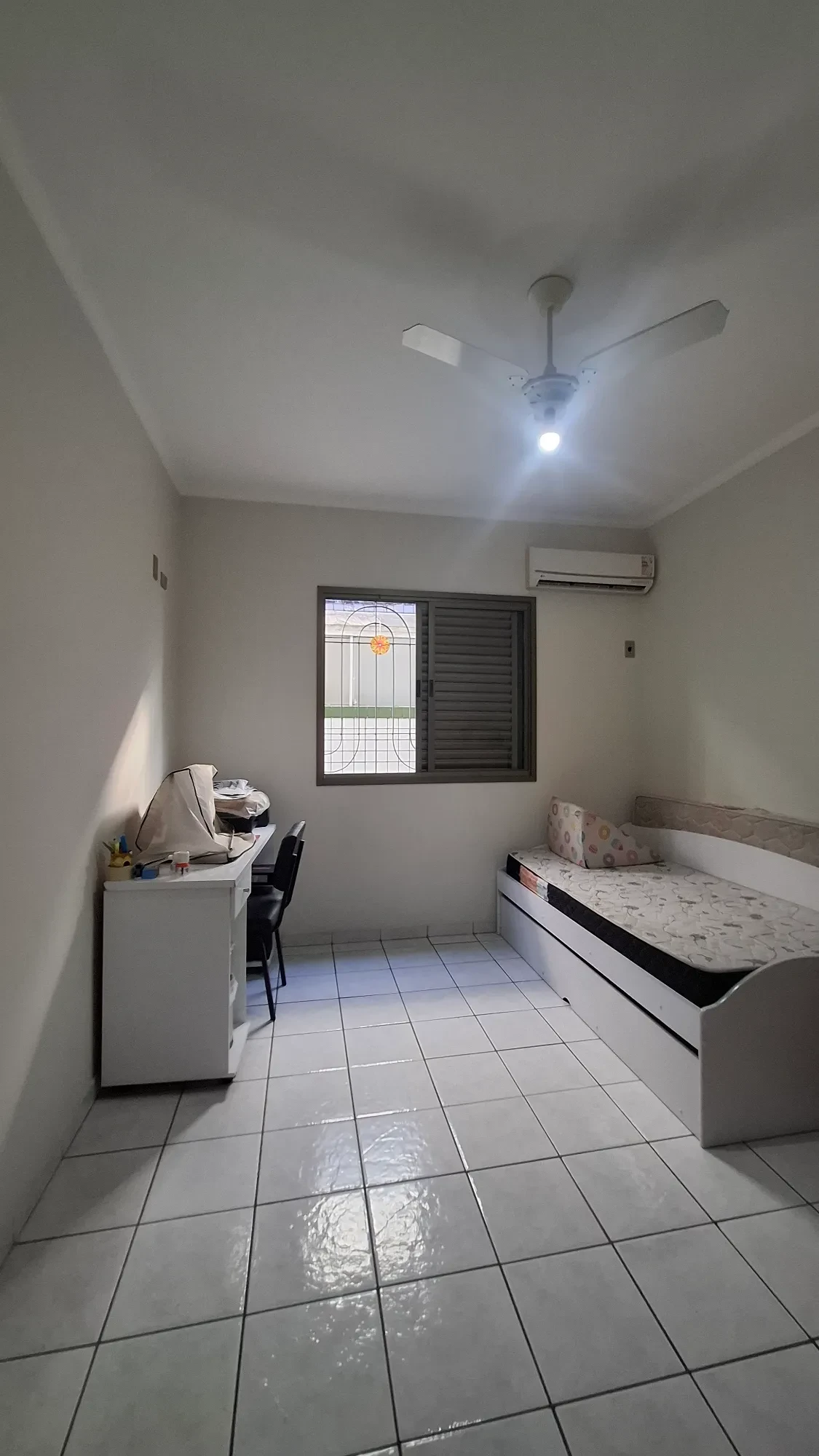 Foto do imóvel: Casa com 3 Quartos à Venda, 122 metros em Estuário - Santos