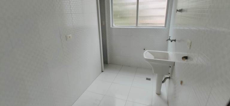 Imagem Apartamento com 2 Quartos à Venda ou Locação, 110 m² em Pitangueiras - Guarujá