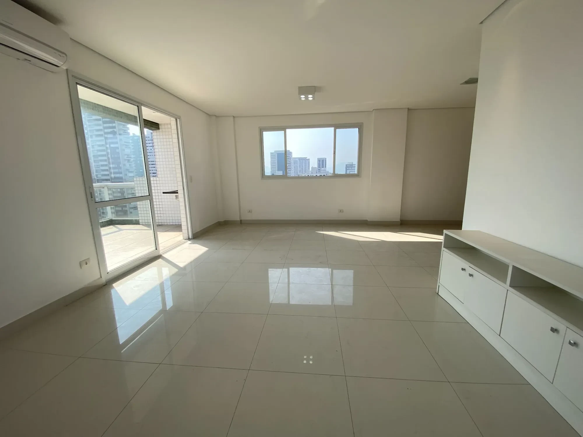 Imagem Apartamento com 3 Quartos à Venda, 127 m² em Boqueirão - Santos