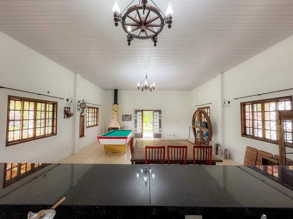 Foto do imóvel: Chácara com 3 Quartos à Venda, 15595 m² em Área Rural de Camboriú - Camboriú