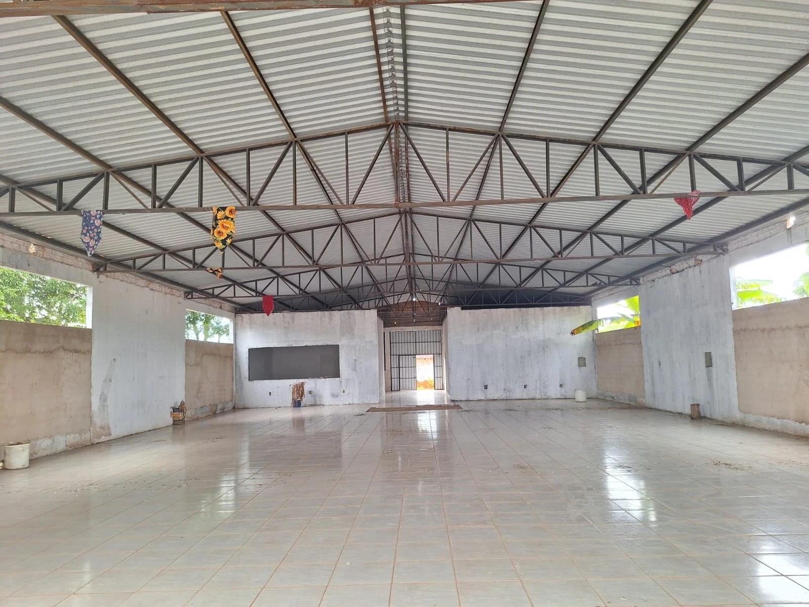Imagem Galpão à Venda ou Locação, 600 m² em Mariana - Porto Velho
