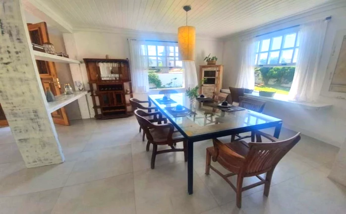 Imagem Casa com 6 Quartos à Venda, 400 m² em Canto - Armação dos Búzios