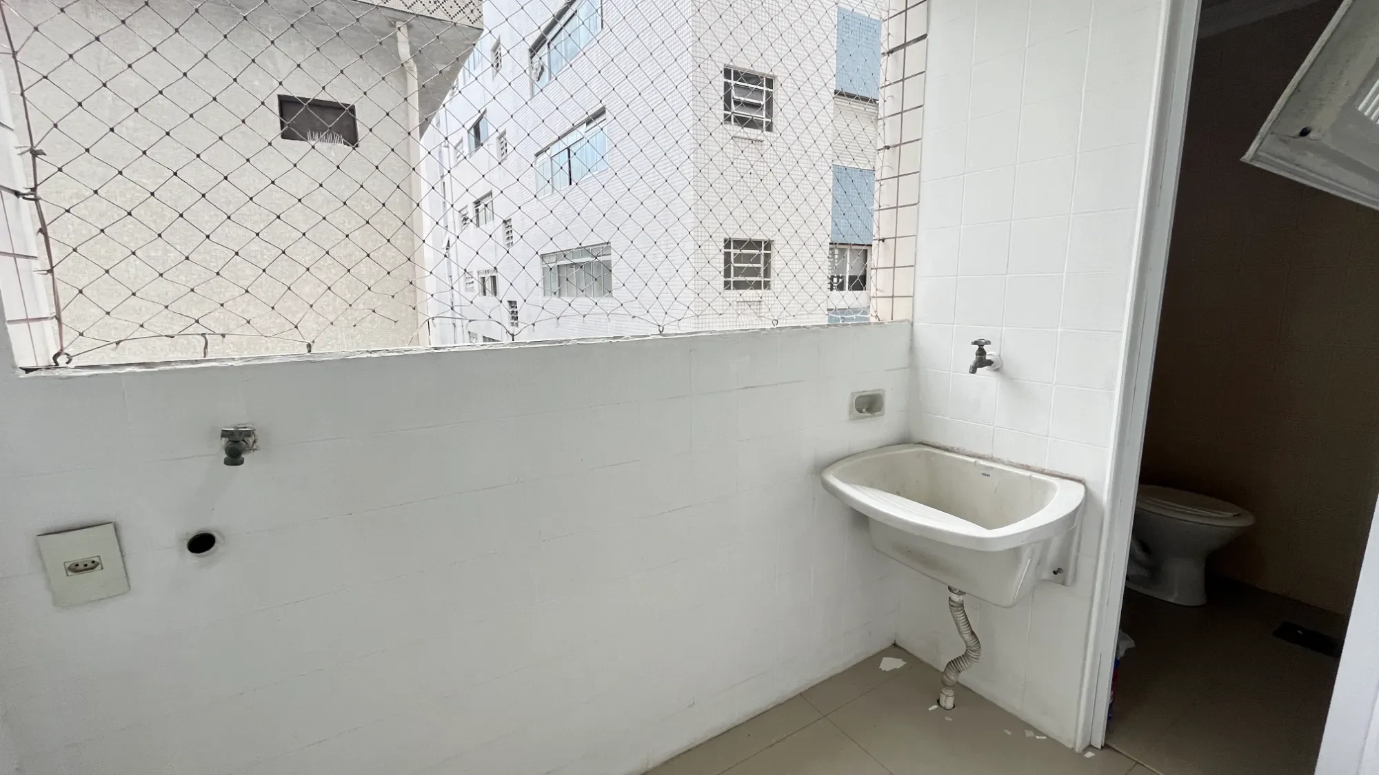 Imagem Apartamento com 2 Quartos à Venda, 71 metros em Ponta da Praia - Santos