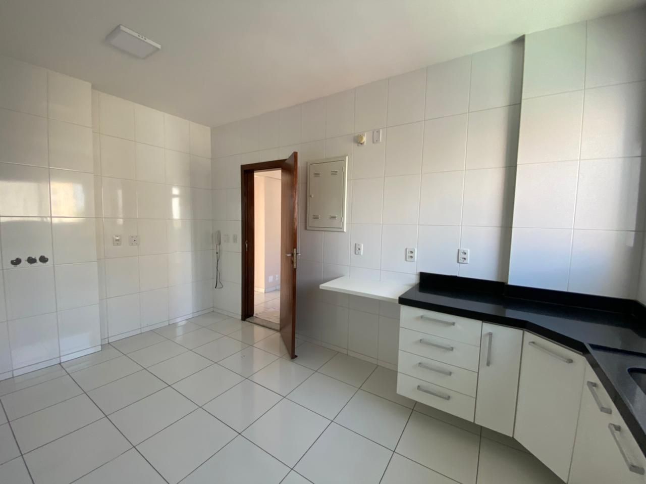 Imagem Apartamento com 4 Quartos à Venda, 144 m²em São Bras - Belém