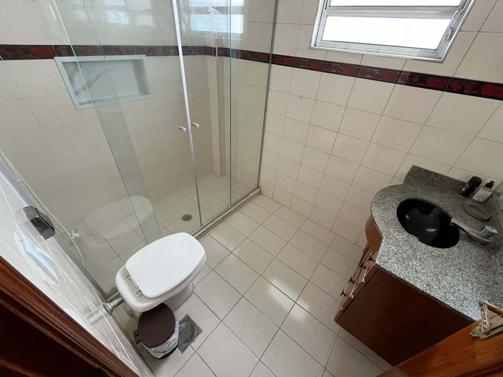 Imagem Casa com 3 Quartos à Venda, 139 metro em Aparecida - Santos