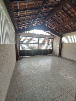 Casa com 3 Quartos à Venda, 82 m² em Mirim - Praia Grande
