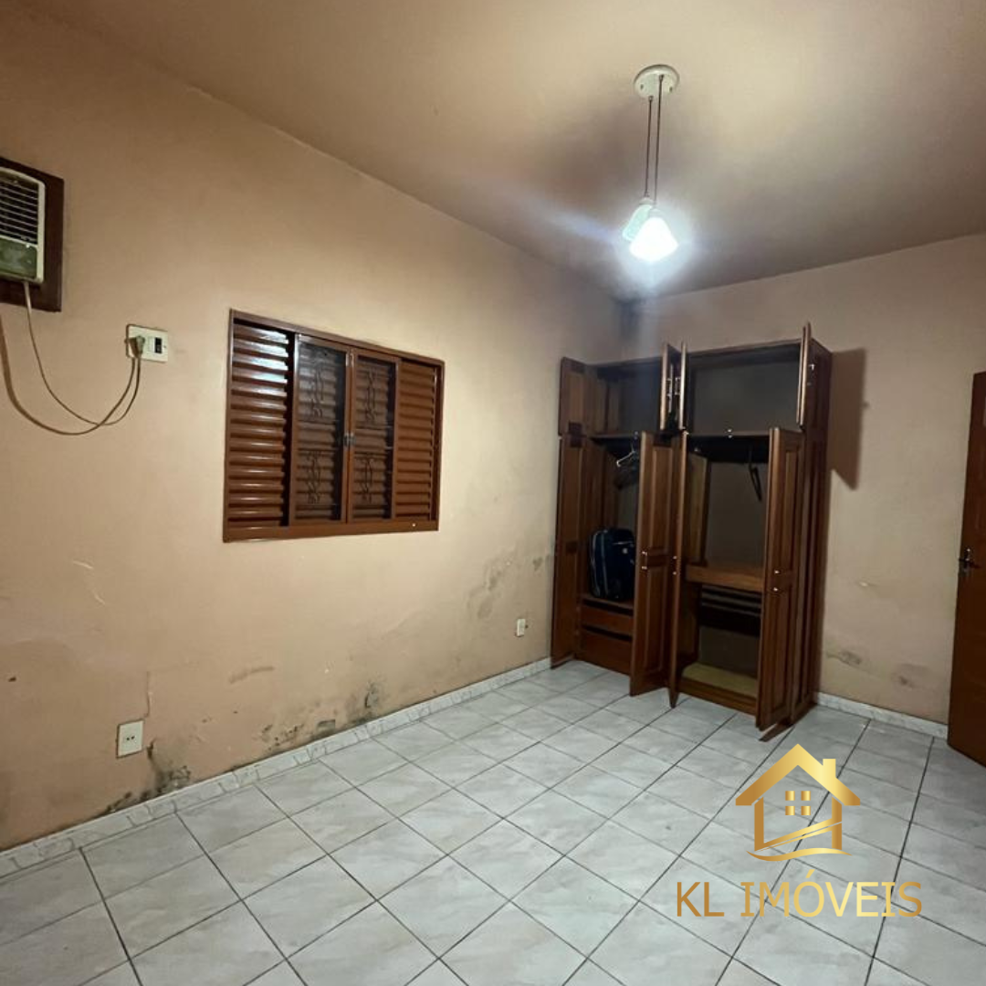 Imagem Casa com 2 Quartos à Venda, 450 m²em Aleixo - Manaus