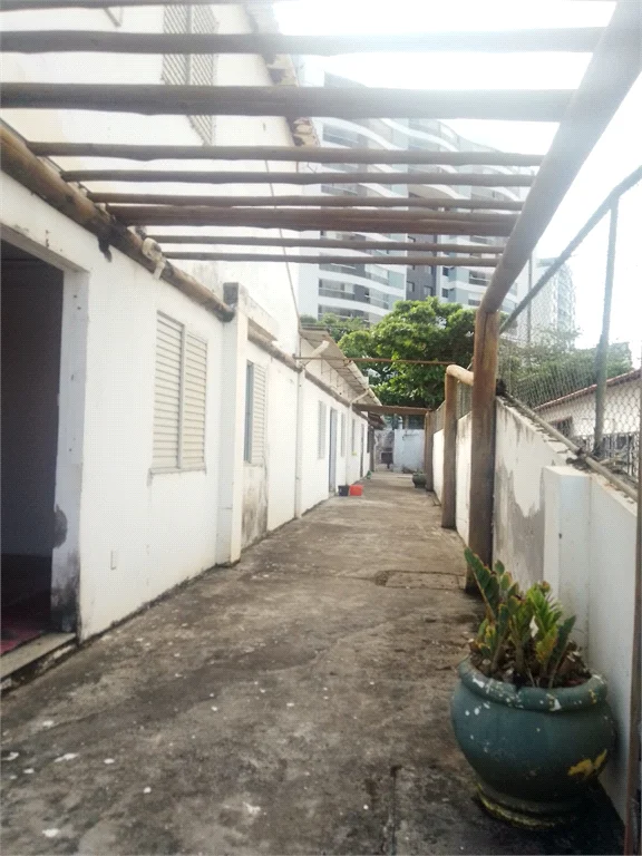 Imagem Ponto Comercial à Venda ou Locação, 900 m²em Armação - Salvador