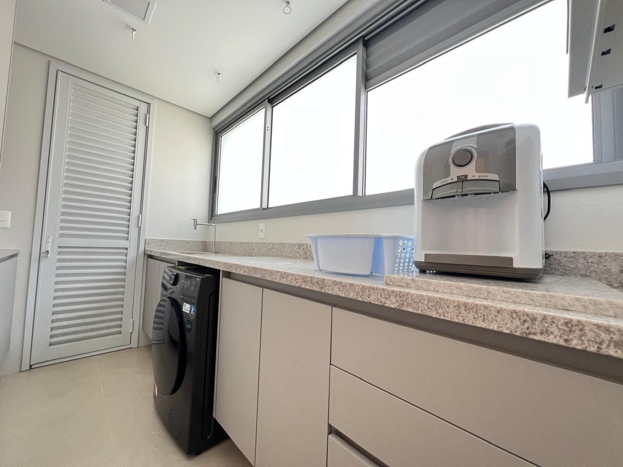 Imagem Apartamento com 3 Quartos para Temporada, 143 m² em Riviera - Bertioga