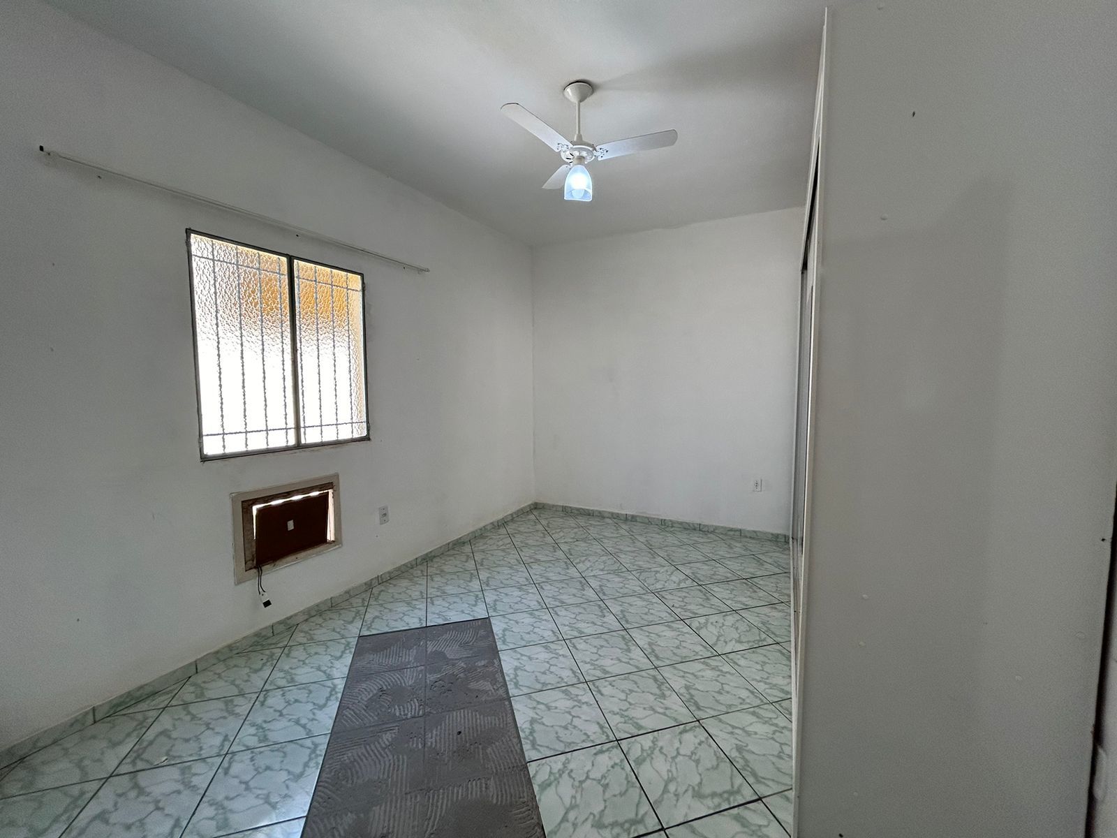 Foto do imóvel: Casa de Vila com 2 Quartos à Venda, 80 m²em Campo Grande - Rio de Janeiro