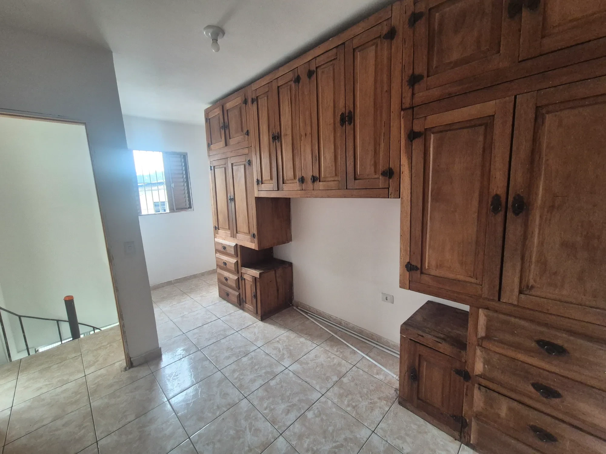 Imagem Casa com 2 Quartos para Alugar, 100 m² em Parque Pinheiros - Taboão da Serra