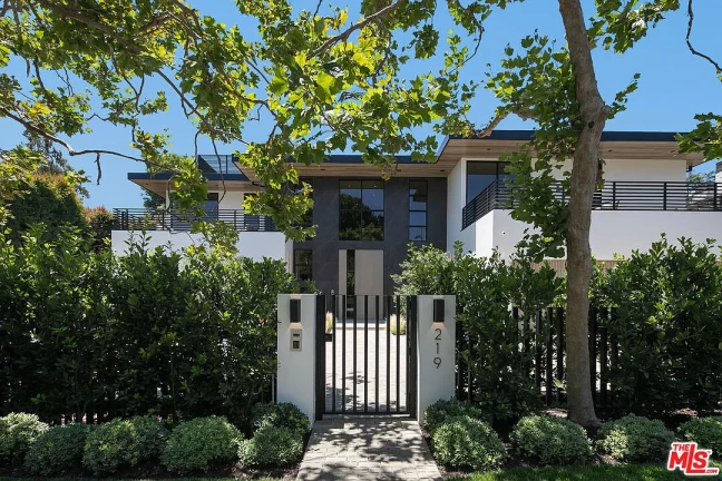 Foto do imóvel: Casa de Condomínio com 7 Quartos à Venda, 982 m²em Alphaville Residencial Um - Barueri