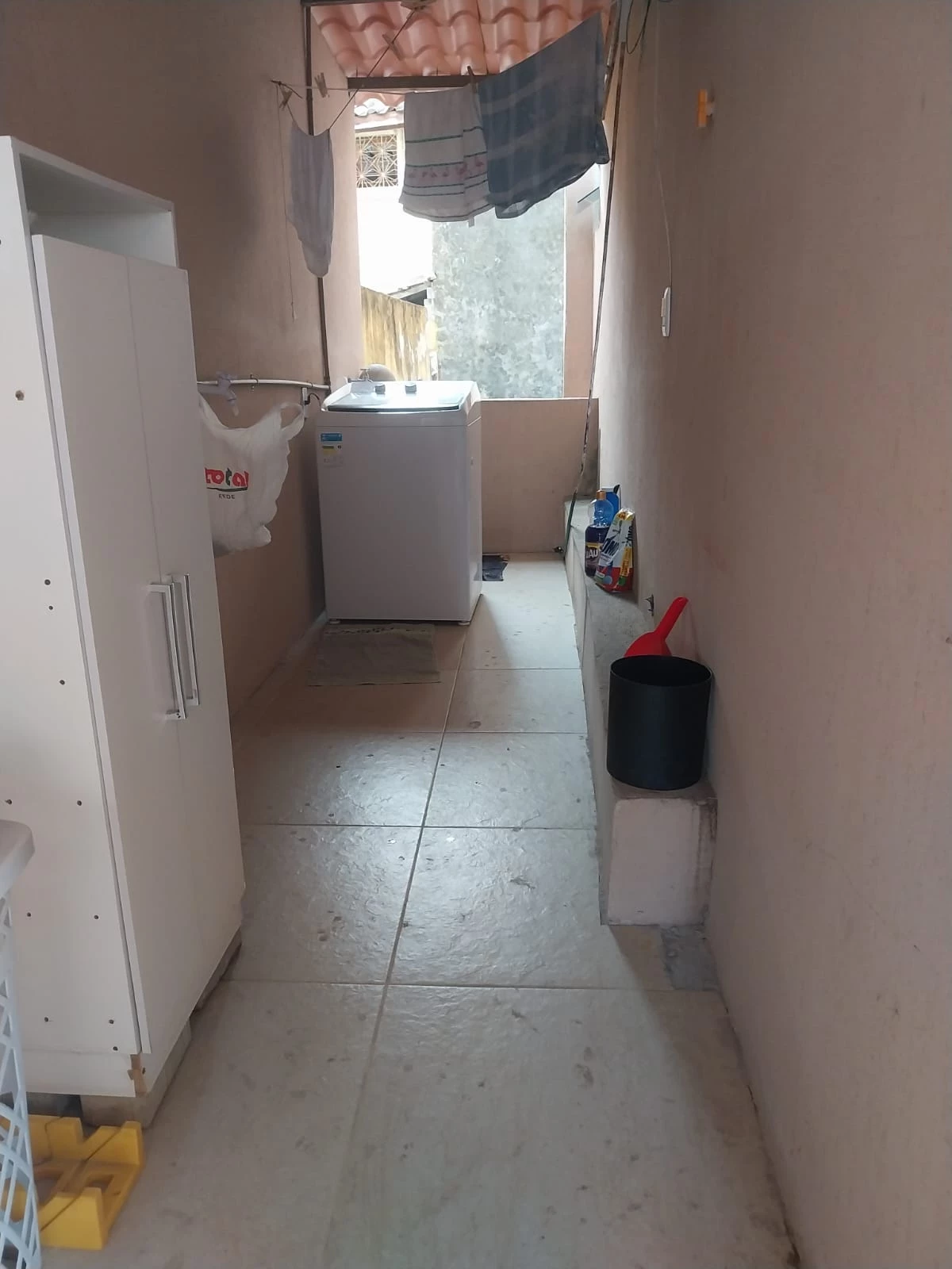 Imagem Casa com 2 Quartos para Alugar, 147 m² em Stella Maris - Salvador