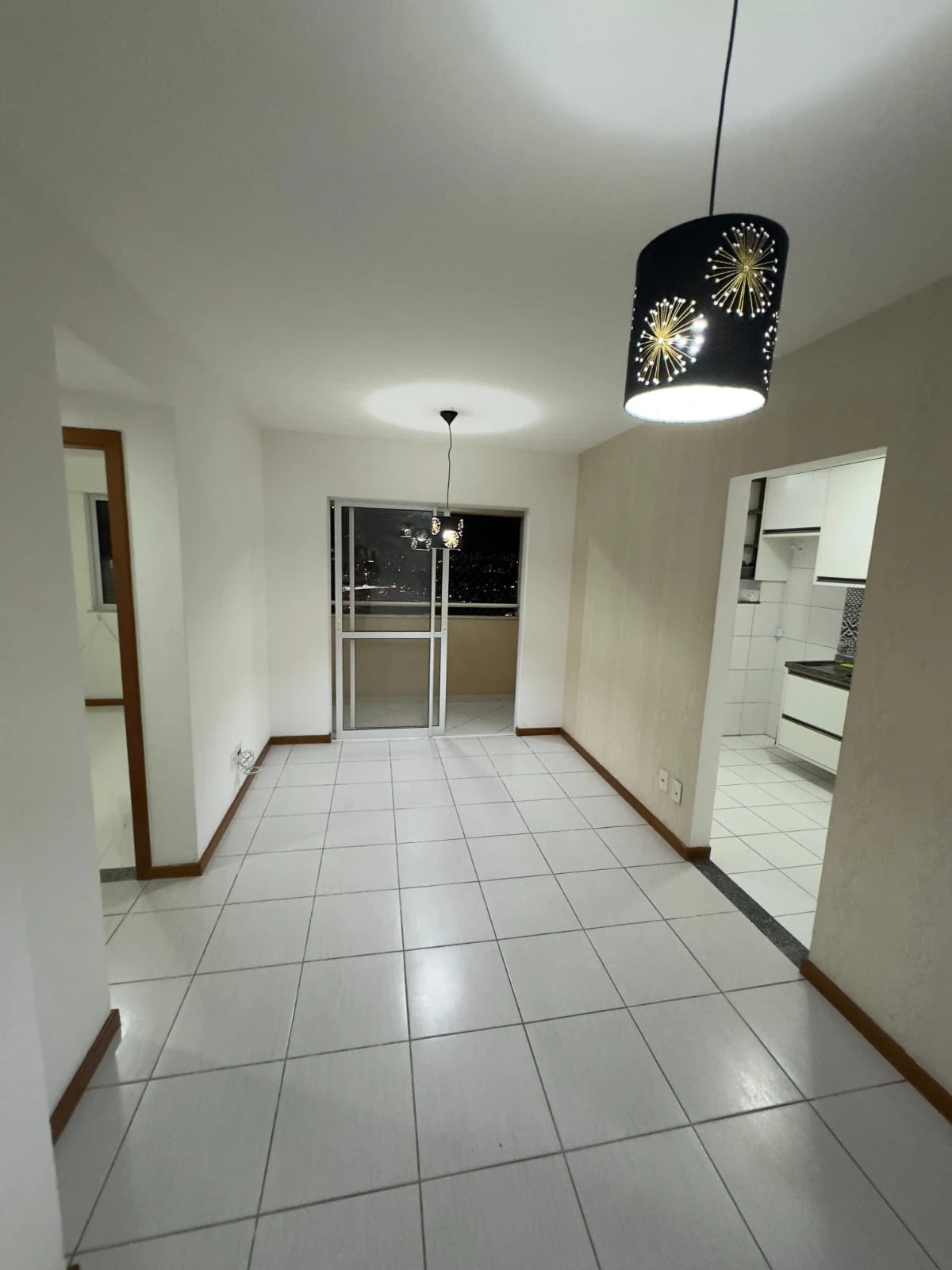 Imagem Apartamento com 2 Quartos à Venda, 50 m² em Cabula - Salvador