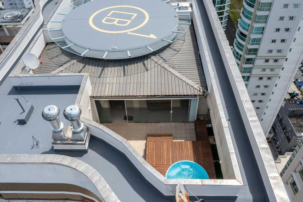 Imagem Cobertura com 5 Quartos à Venda, 539 m²em Centro - Balneário Camboriú