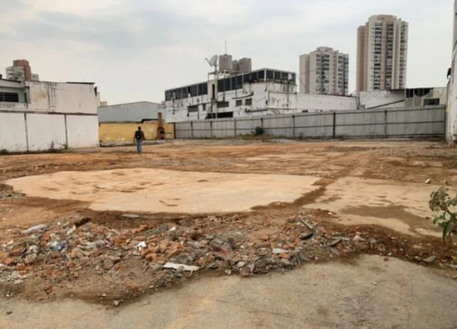 Imagem Terreno para Alugar, 1500 m² em Vila Carrão - São Paulo