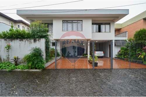 Imagem Sobrado com 3 Quartos à Venda, 351 m²em Jardim Esplanada II - São José dos Campos