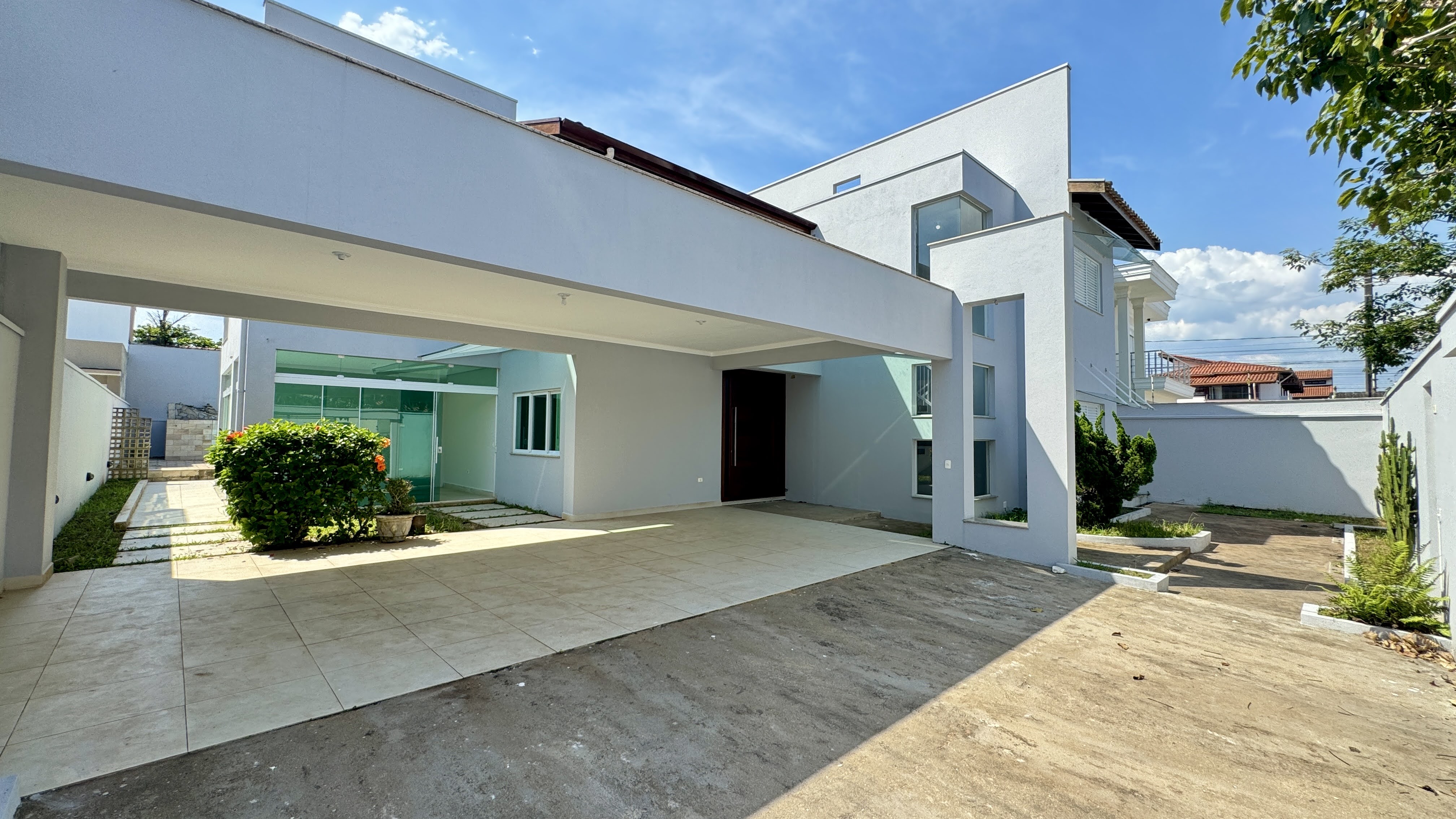 Sobrado com 8 Quartos à Venda, 152 m²em Cibratel - Itanhaém