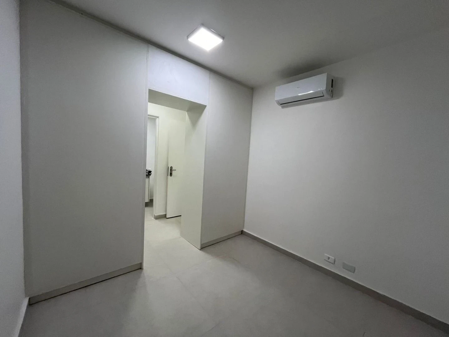 Foto do imóvel: Apartamento com 2 Quartos para Alugar, 70 m² em Vila Olímpia - São Paulo