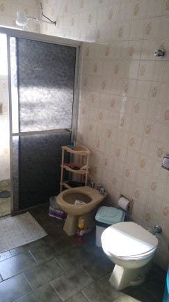 Imagem Casa com 4 Quartos à Venda, 192 m² em Parque Industrial - Araçatuba