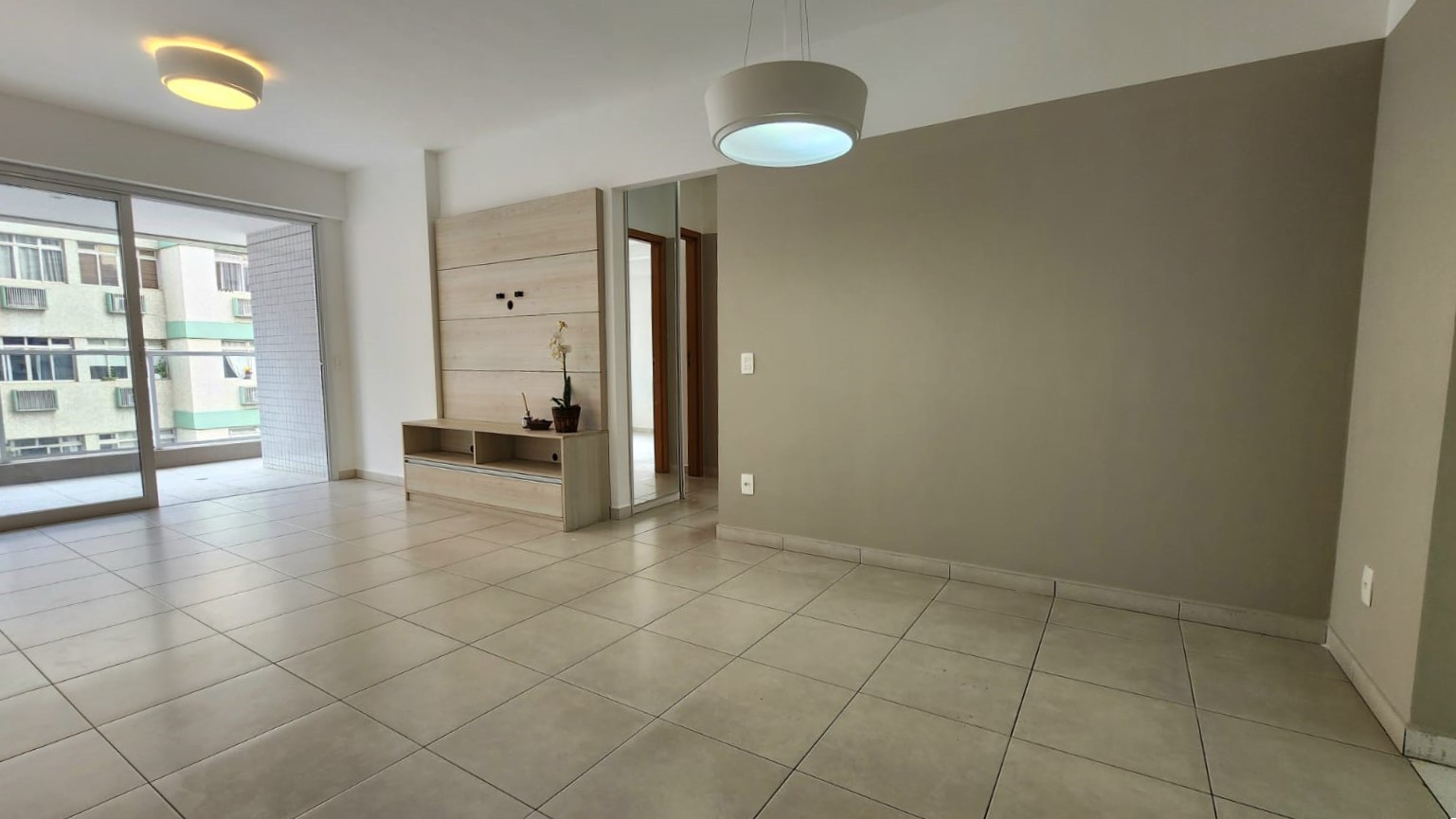 Imagem Apartamento com 2 Quartos à Venda, 84 m²em Gonzaga - Santos