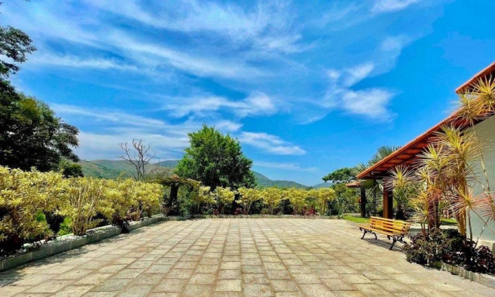 Casa de Condomínio com 4 Quartos à Venda, 550 m² em Três Córregos - Teresópolis