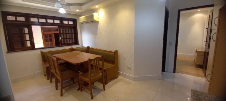 Imagem Casa com 4 Quartos à Venda, 132 m² em Aviação - São José dos Pinhais