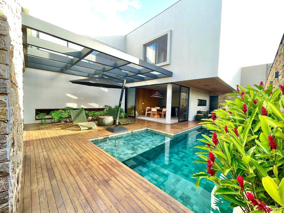 Sobrado com 3 Quartos à Venda, 351 m² em Condomínio Residencial Grand Trianon - Anápolis