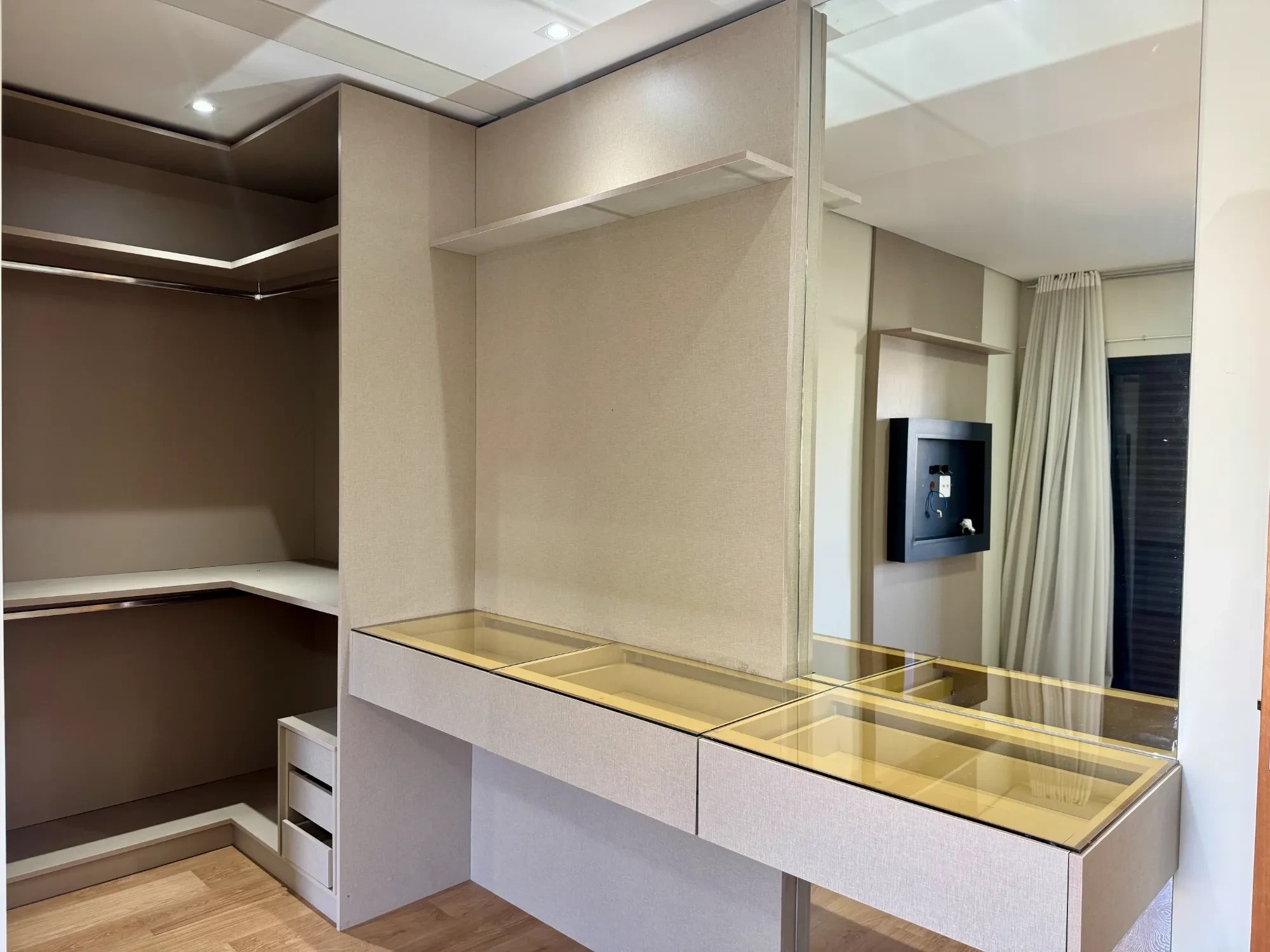 Imagem Casa de Condomínio com 3 Quartos à Venda ou Locação, 150 m² em Cajuru do Sul - Sorocaba
