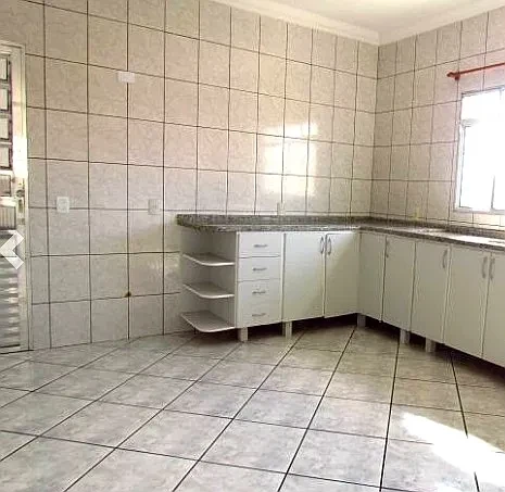 Imagem Sobrado com 2 Quartos à Venda, 167 m² em Centro - Bom Jesus dos Perdões