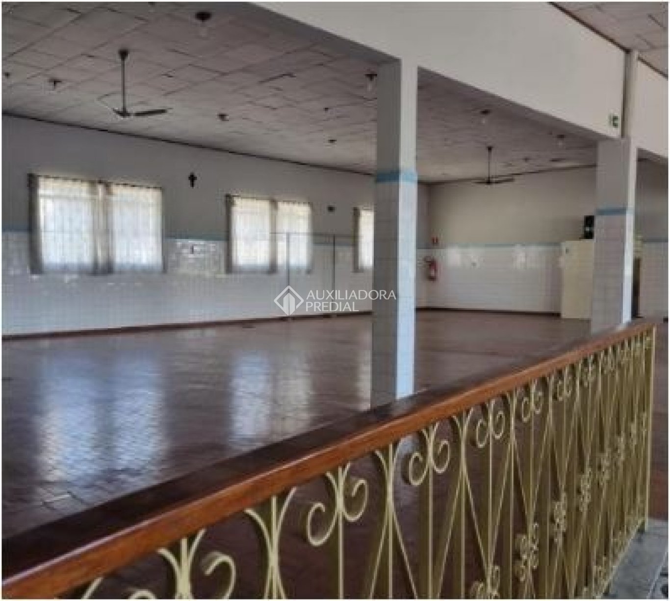 Imagem Imóvel Comercial à Venda, 2.590 m² em  - 