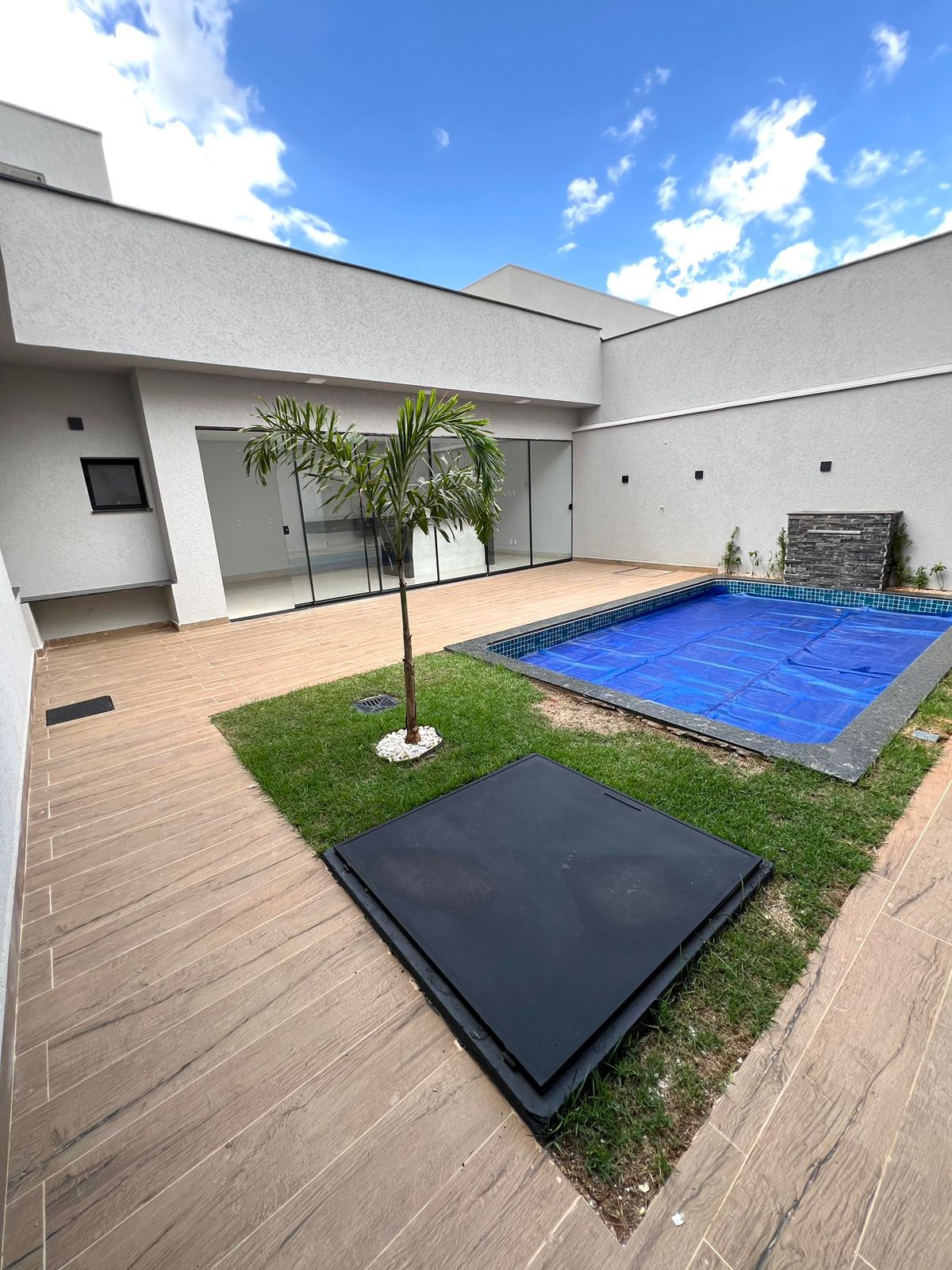 Casa com 3 Quartos à Venda, 166 m²em Parque das Paineiras (1,2,3 e 4 Etapa) - Goiânia