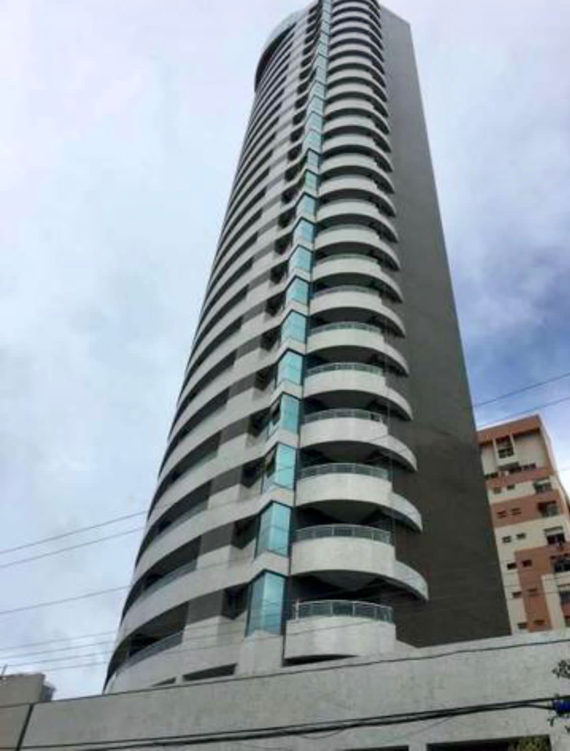 Imagem Apartamento com 3 Quartos à Venda, 138 m²em Cremação - Belém