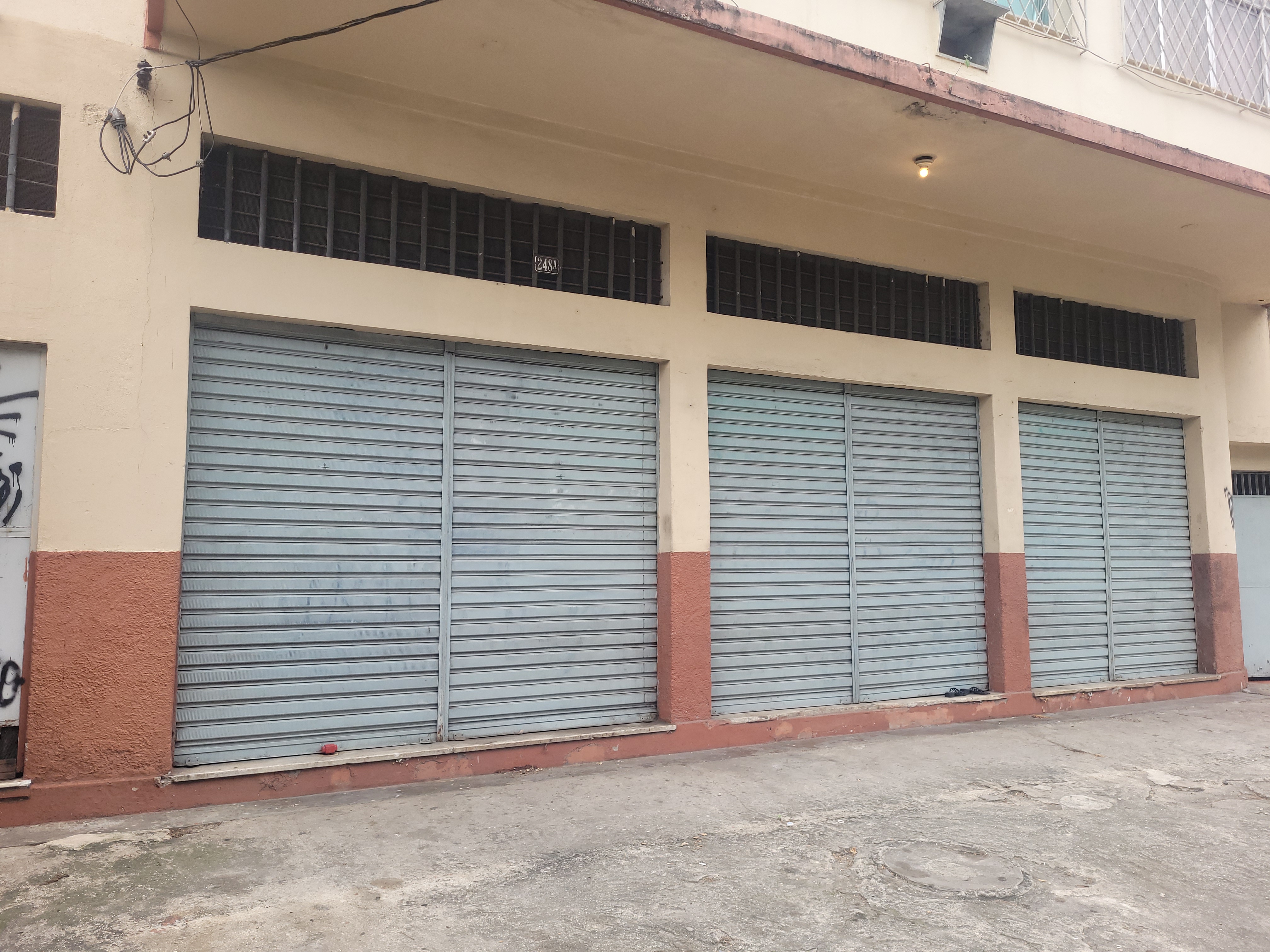 Imagem Loja para Alugar, 90 m² em Taquara - Rio de Janeiro