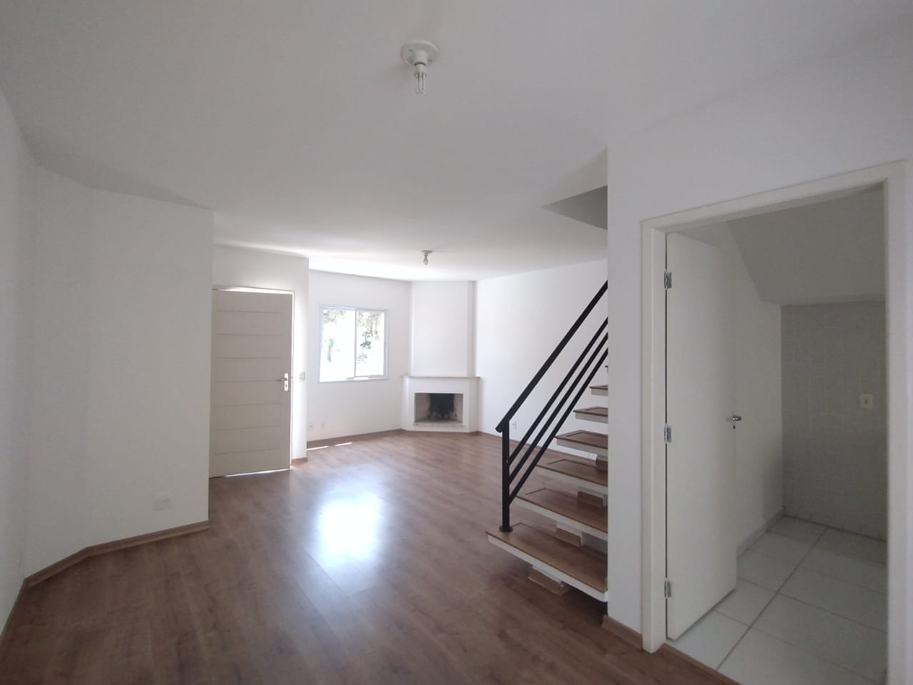 Imagem Casa de Condomínio com 3 Quartos para Alugar, 105 m²em Paisagem Renoir - Cotia