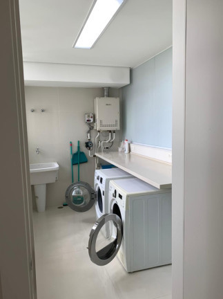 Imagem Apartamento com 4 Quartos à Venda,  em Santo Amaro - São Paulo