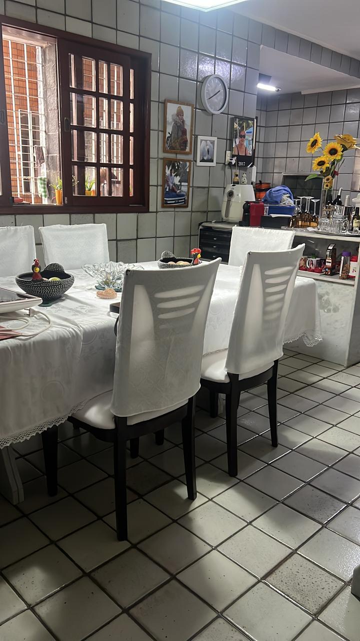 Foto do imóvel: Casa com 4 Quartos à Venda ou Locação, 400 m² em Ilha do Leite - Recife