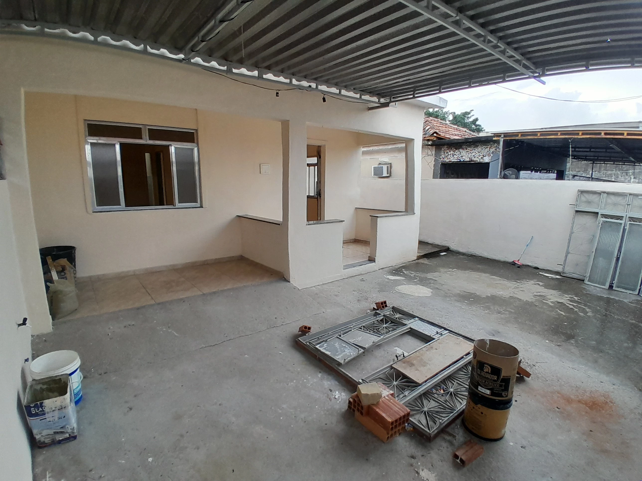 Imagem Casa com 2 Quartos à Venda, 112 m² em Bangu - Rio de Janeiro