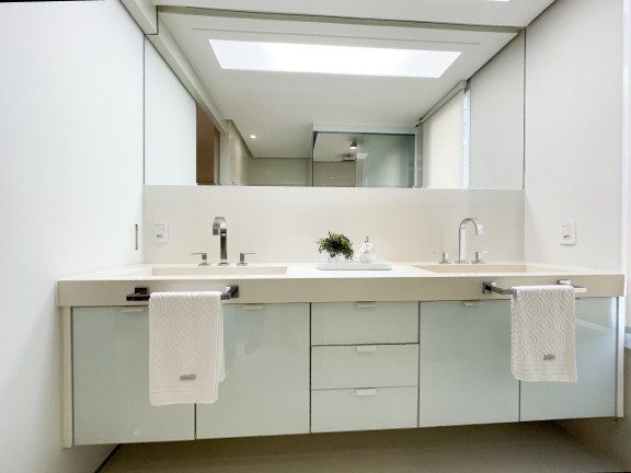 Imagem Cobertura com 3 Quartos à Venda, 273 m² em Centro - Balneário Camboriú